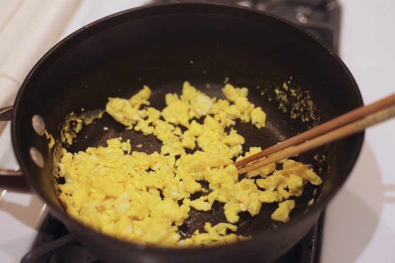 cooking-fried-rice-10-eggs-scrambled