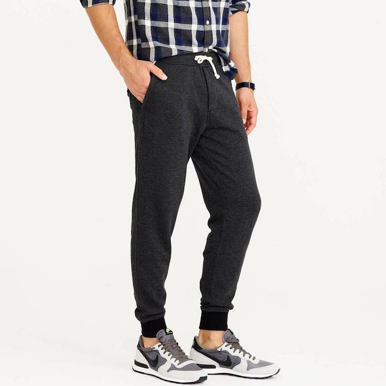 the-best-holiday-gifts-for-guys-j-crew-slim-classic-zip-pocket-sweatpant-5835f1713b2565083ae903e0-w1000_h1000-2