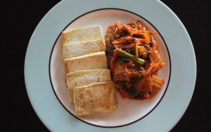 Dubu Kimchi: Sauteed Kimchi with Tofu