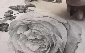 7 Million Small Dots Make a Stunning Floral Composition