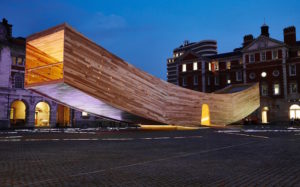 London’s “Smile” Structure Breaks New Ground